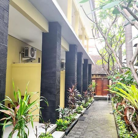 Guest House Kupukupu39 Kuta Lombok Exterior foto