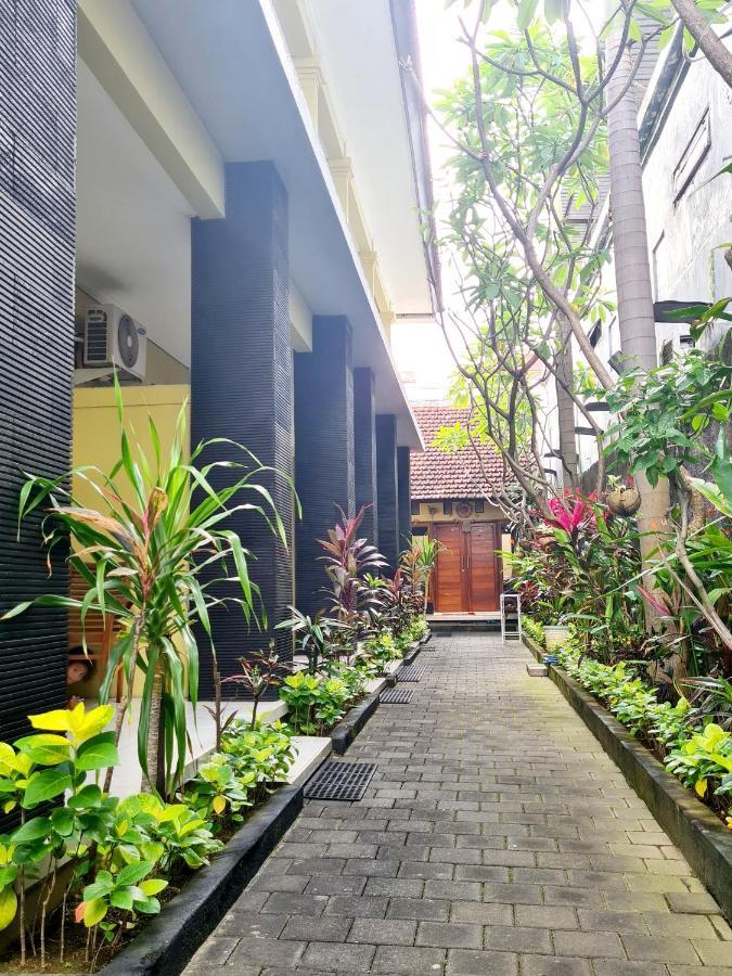 Guest House Kupukupu39 Kuta Lombok Exterior foto